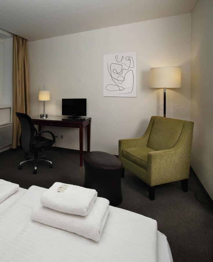 Hotel Petrovy Kameny Karlova Studanka Luaran gambar