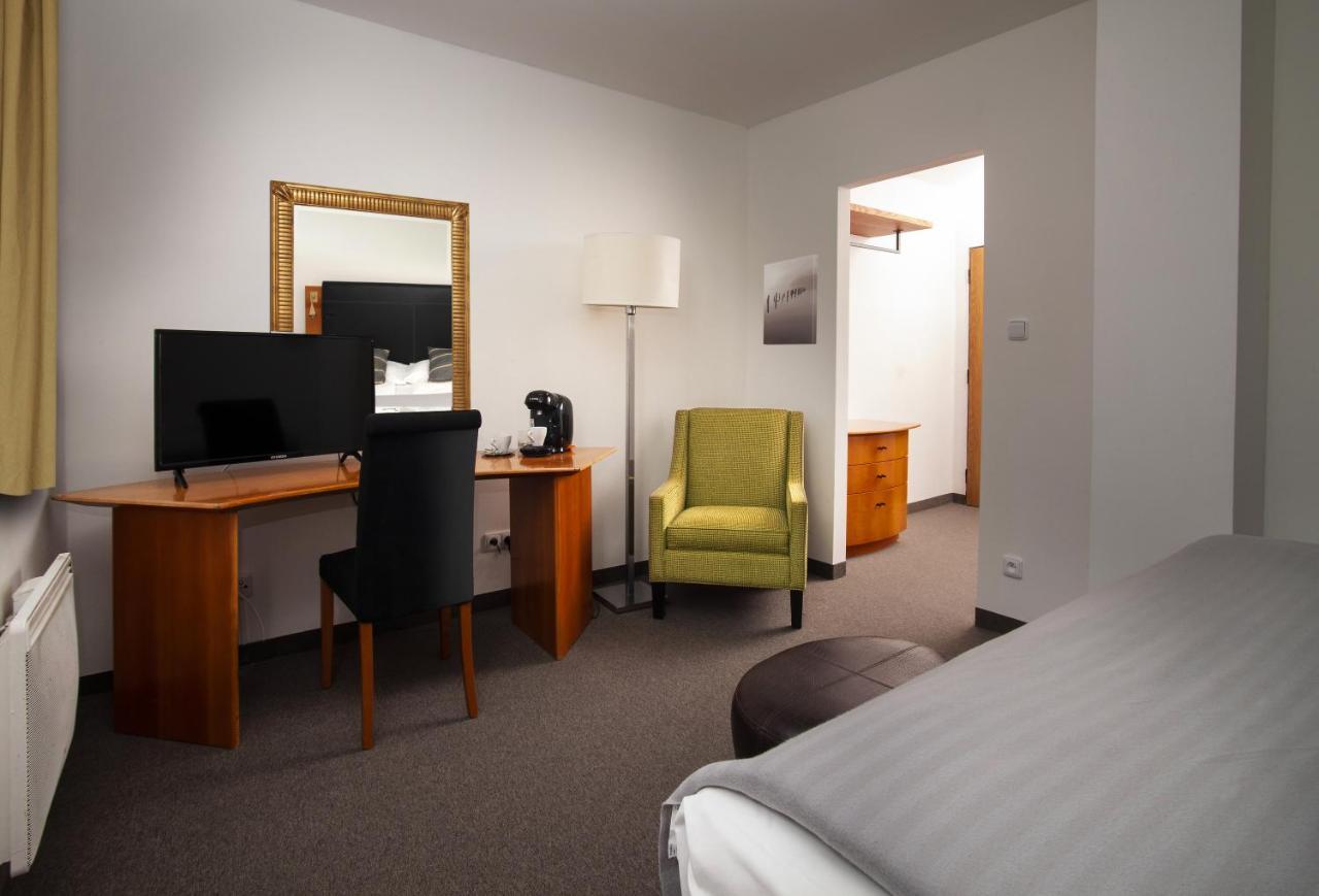 Hotel Petrovy Kameny Karlova Studanka Luaran gambar