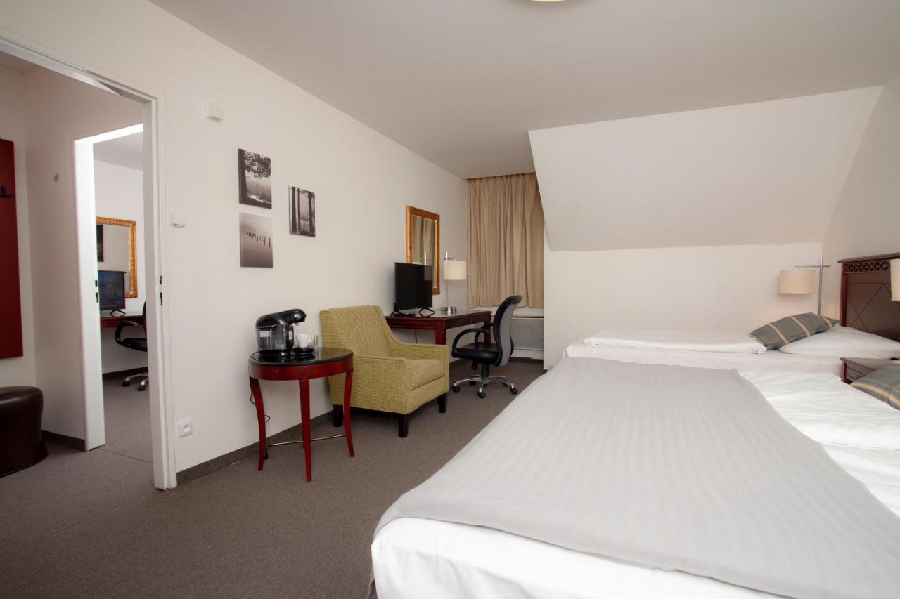 Hotel Petrovy Kameny Karlova Studanka Luaran gambar