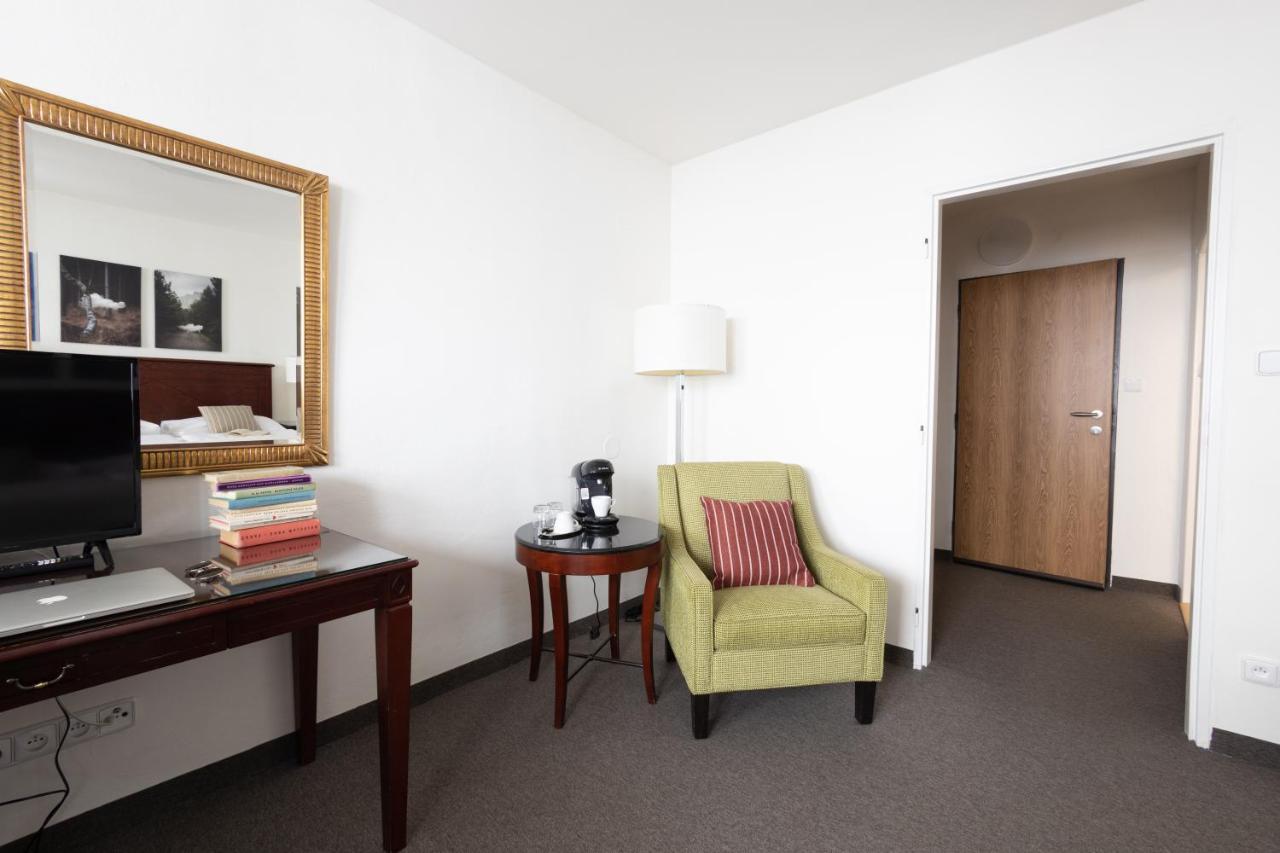 Hotel Petrovy Kameny Karlova Studanka Luaran gambar