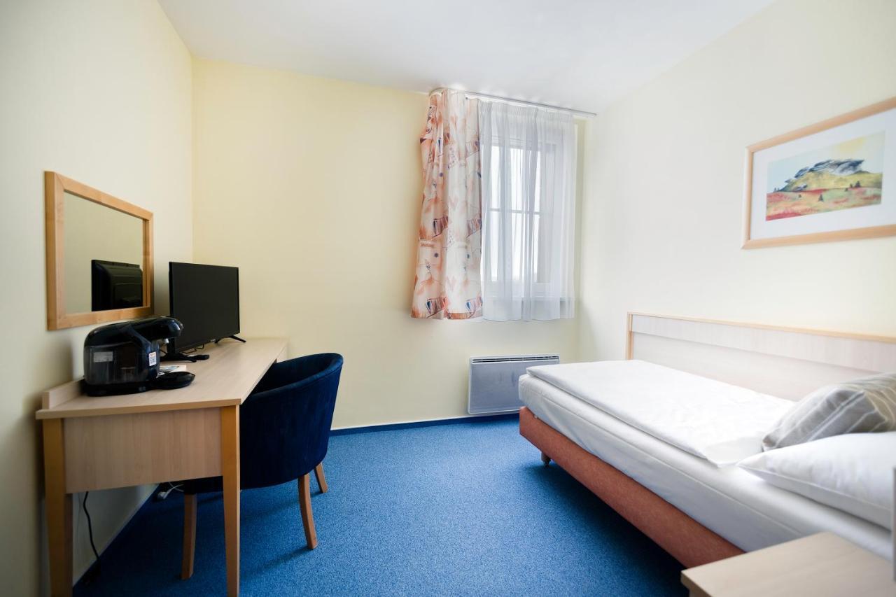 Hotel Petrovy Kameny Karlova Studanka Luaran gambar