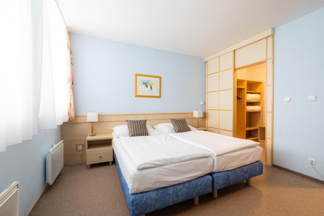Hotel Petrovy Kameny Karlova Studanka Luaran gambar